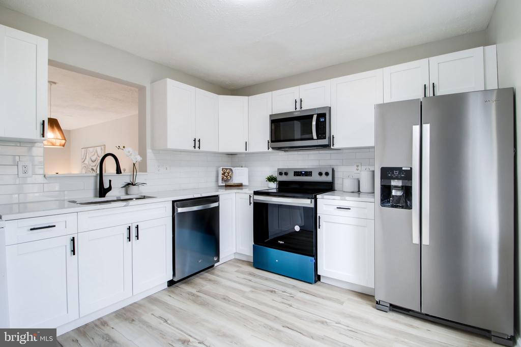 35 Kings Wharf Pl