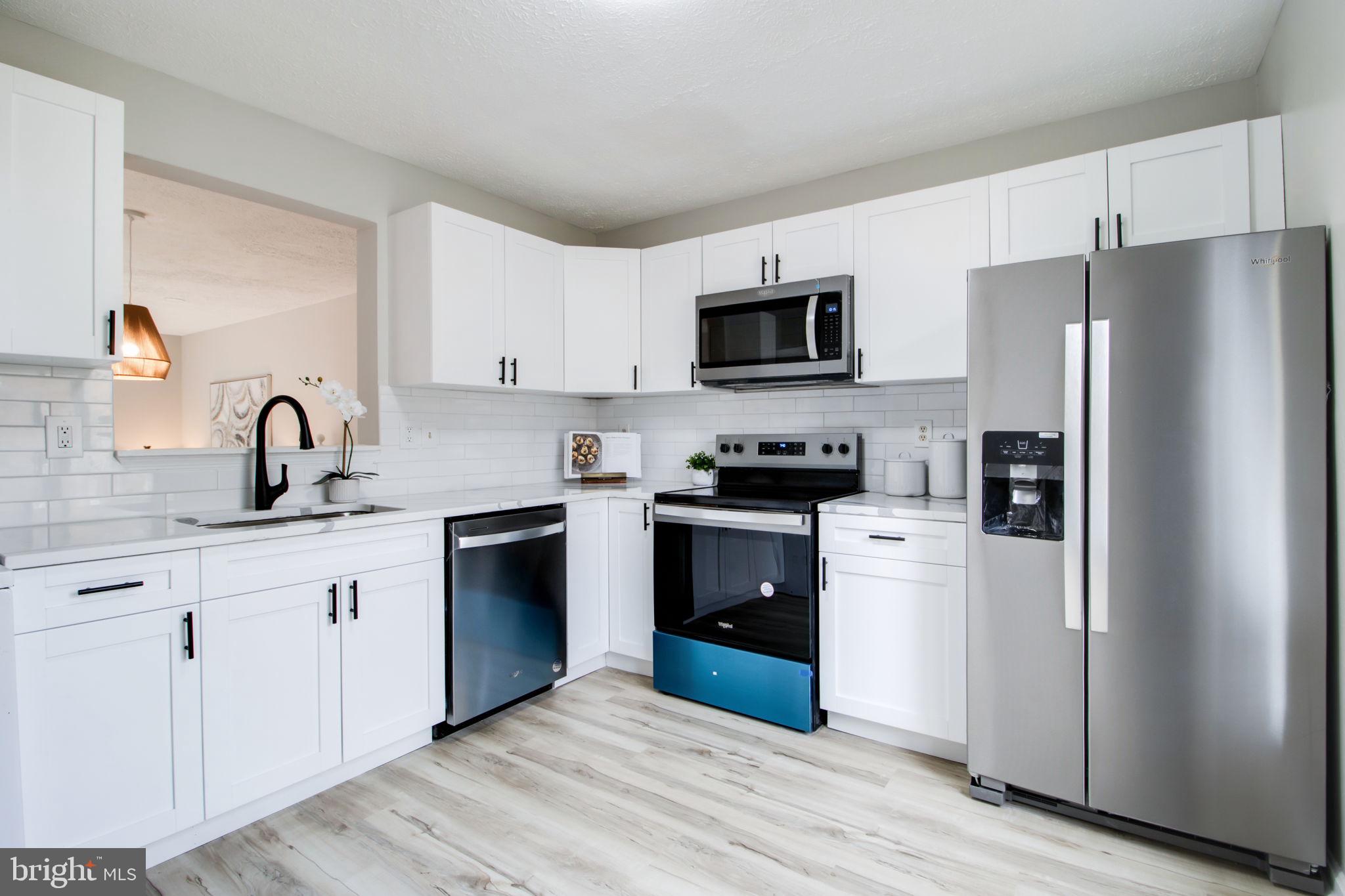 35 Kings Wharf Pl