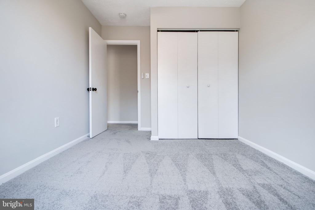 35 Kings Wharf Pl