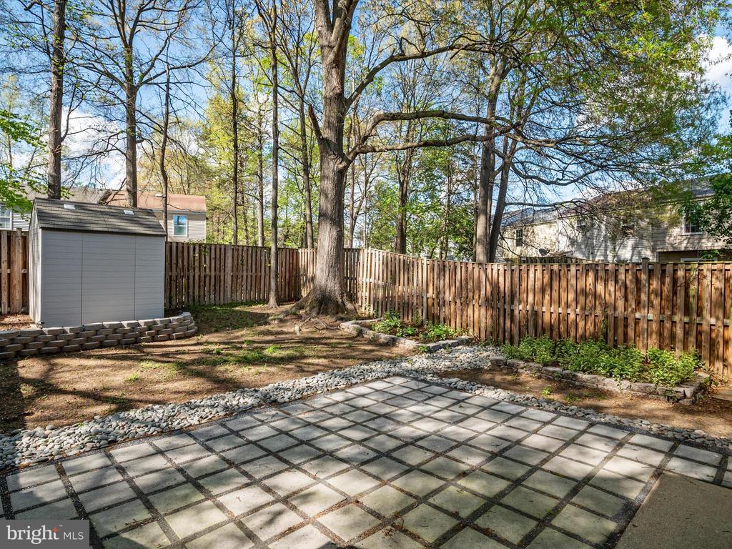2805 Red Lion Pl