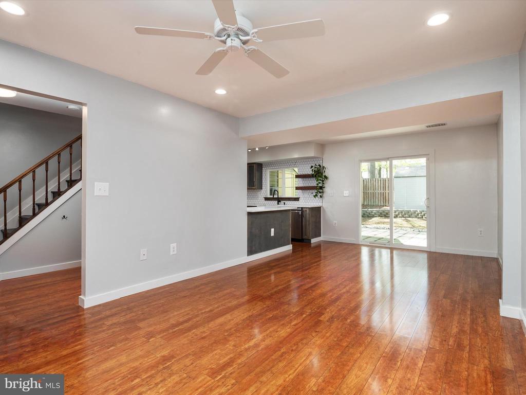 2805 Red Lion Pl