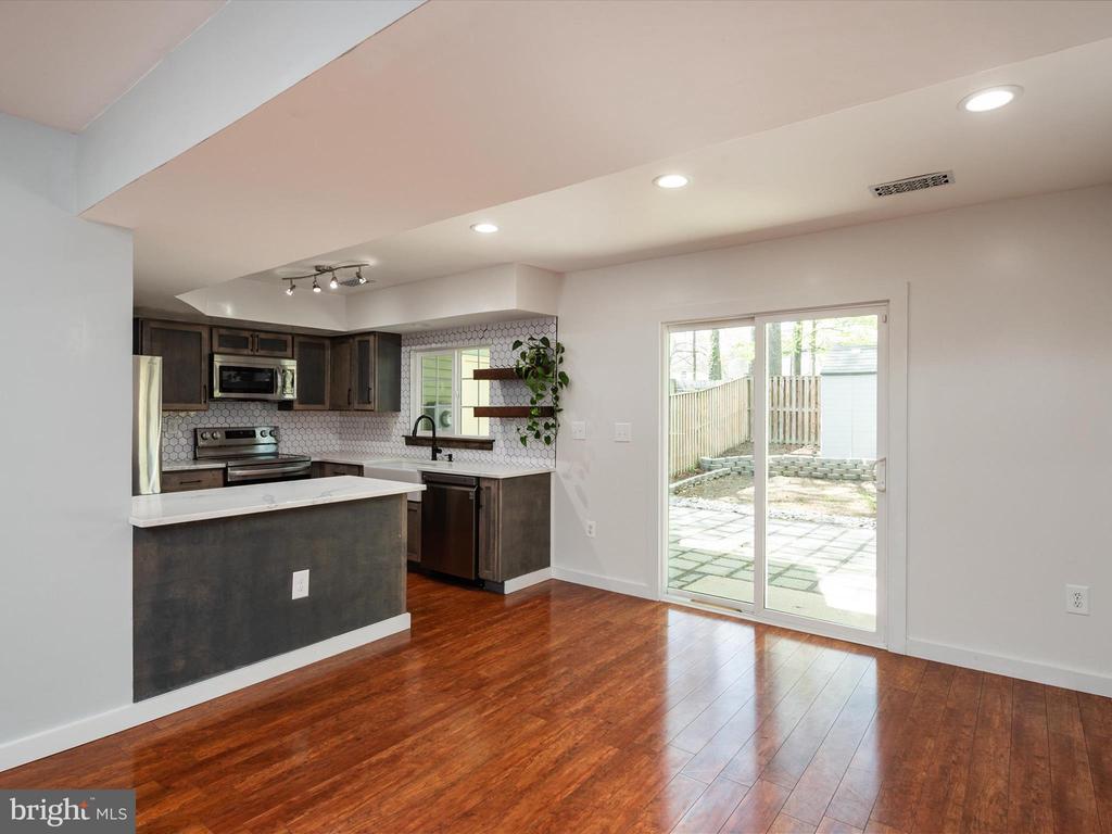 2805 Red Lion Pl
