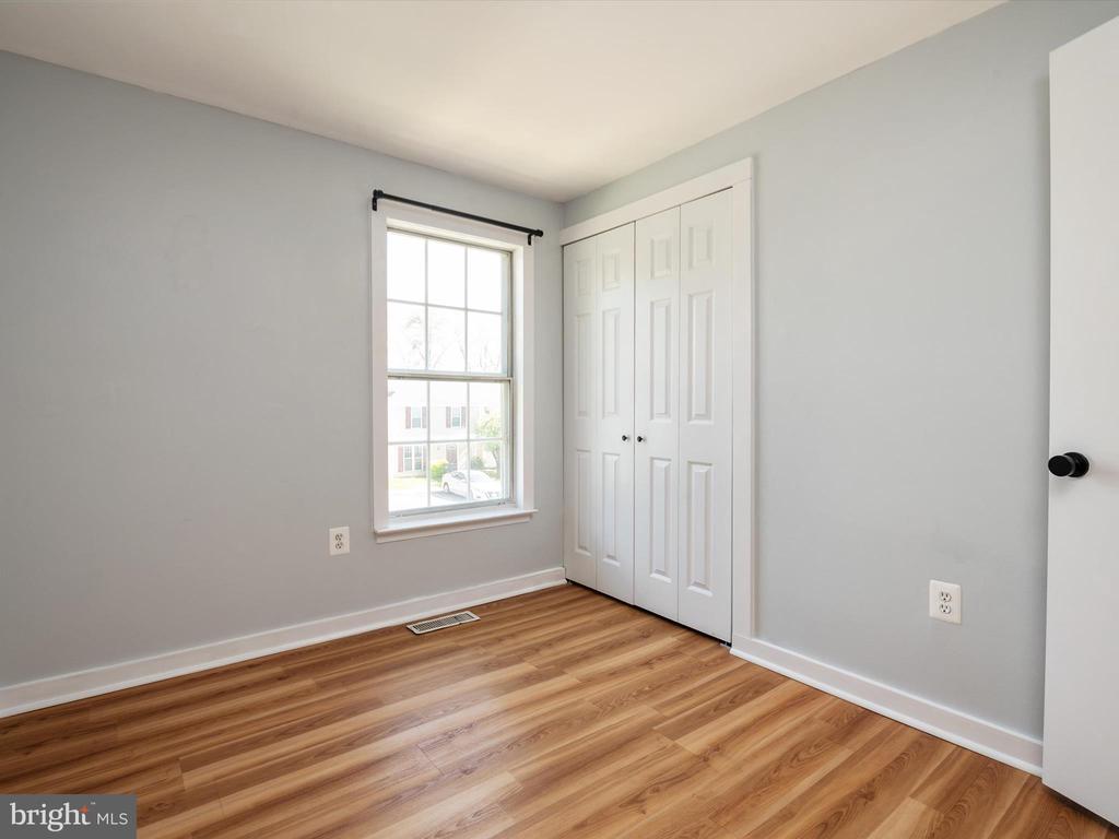 2805 Red Lion Pl