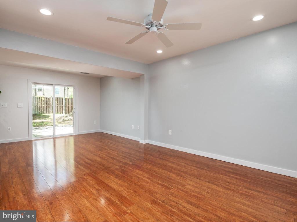 2805 Red Lion Pl
