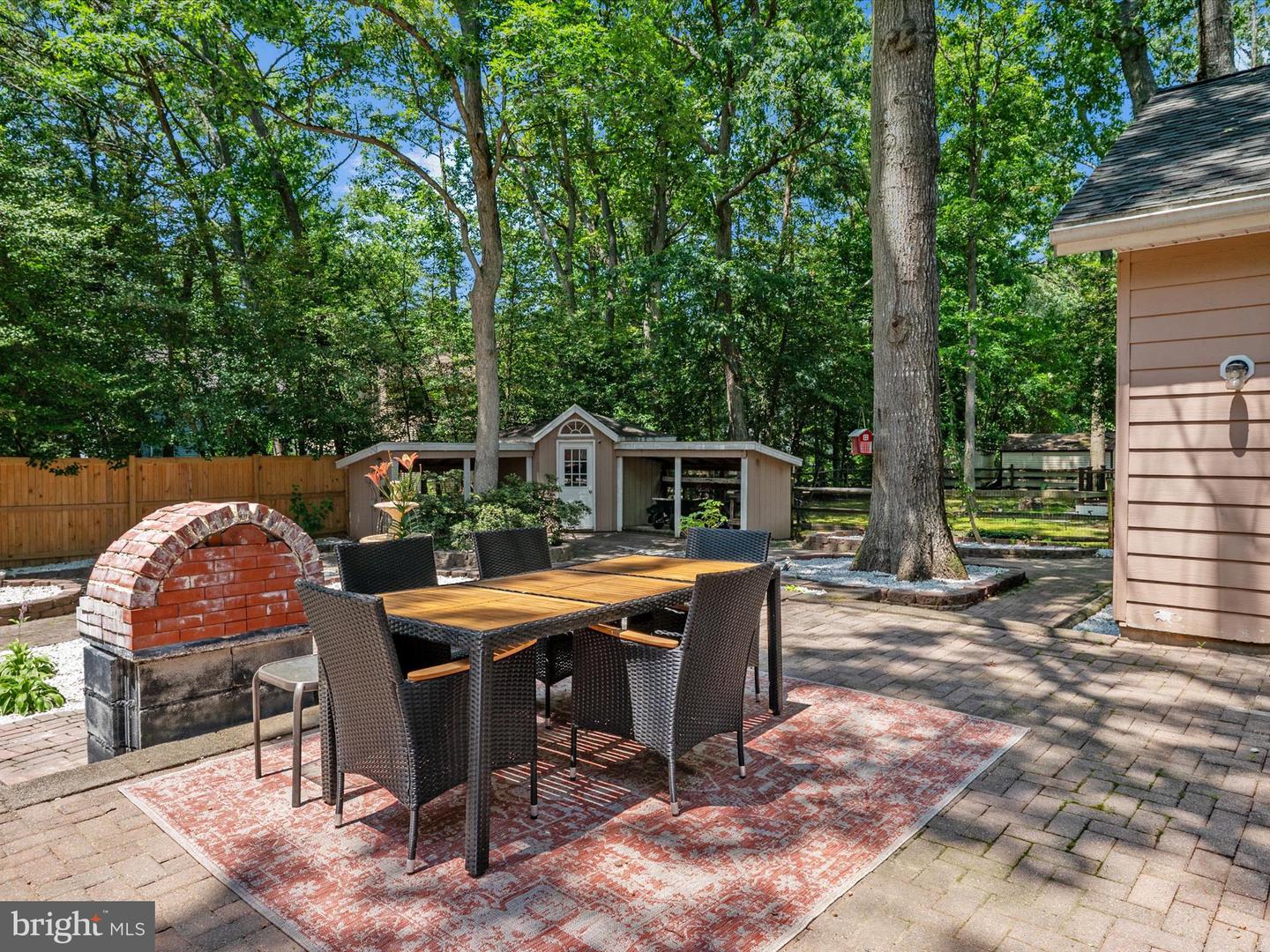 3570 Pine Cone Cir