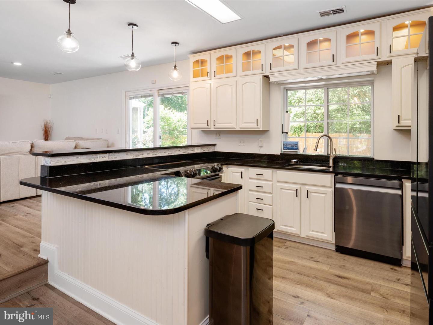 3570 Pine Cone Cir