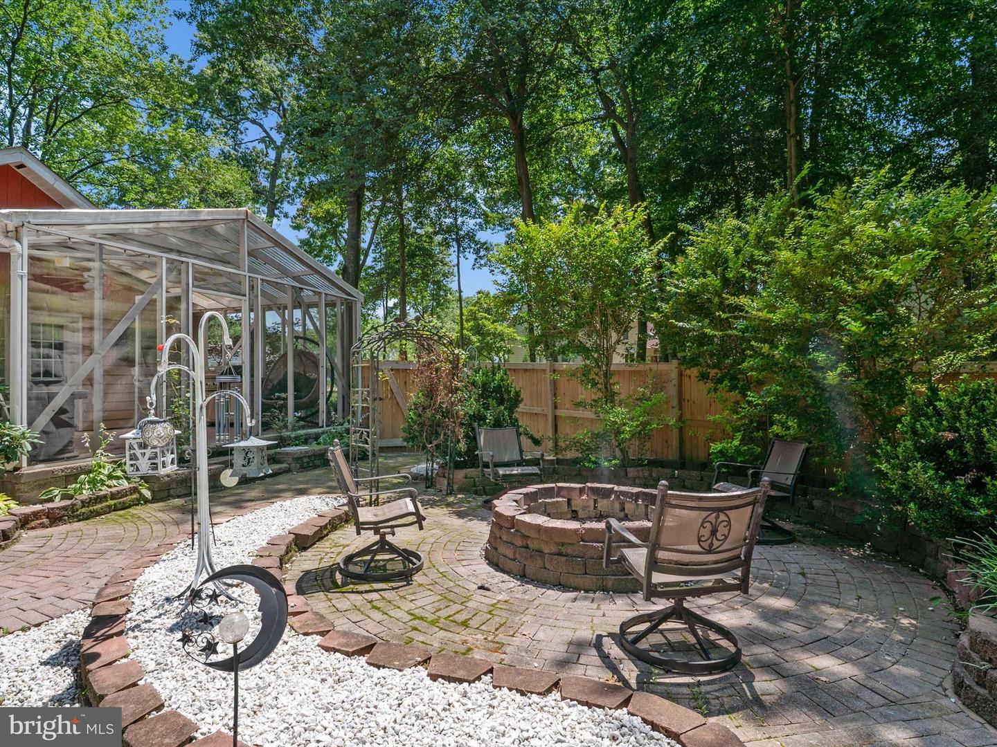 3570 Pine Cone Cir