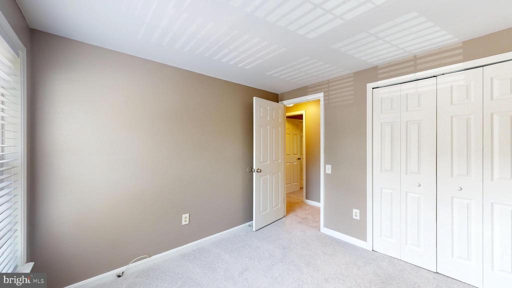 2757 RED LION PLACE