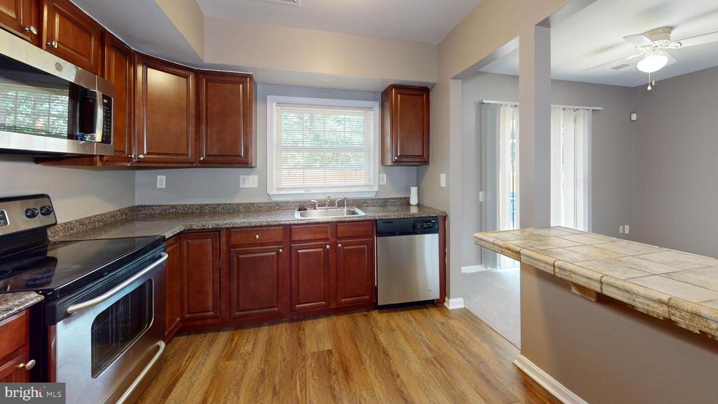 2757 RED LION PLACE