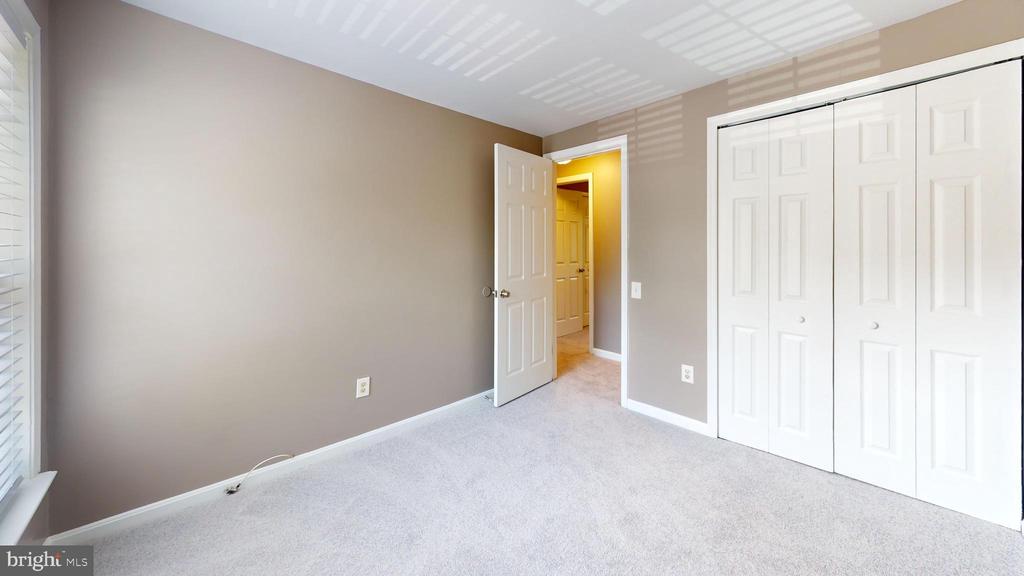 2757 RED LION PLACE