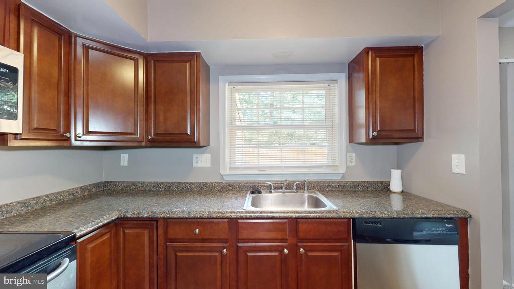 2757 RED LION PLACE