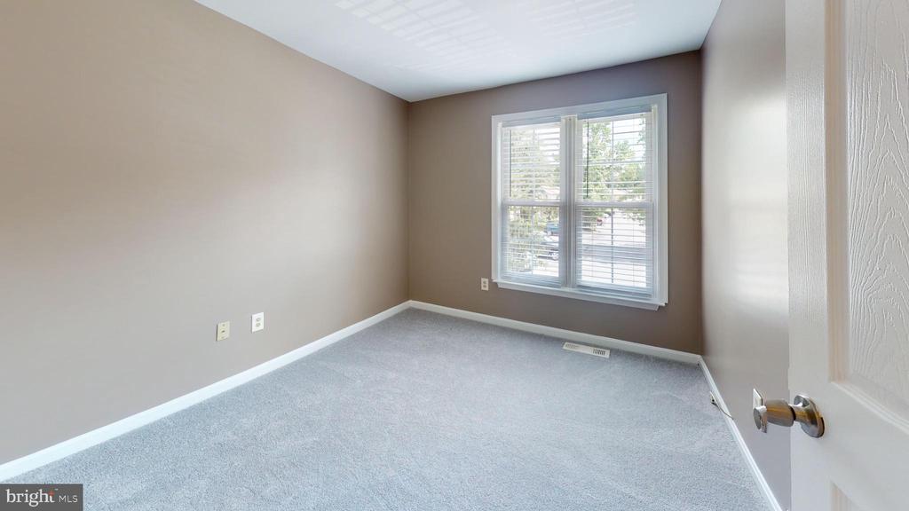 2757 RED LION PLACE