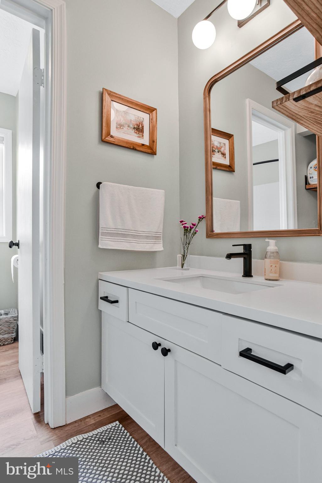 4092 BROADBILL CIRCLE