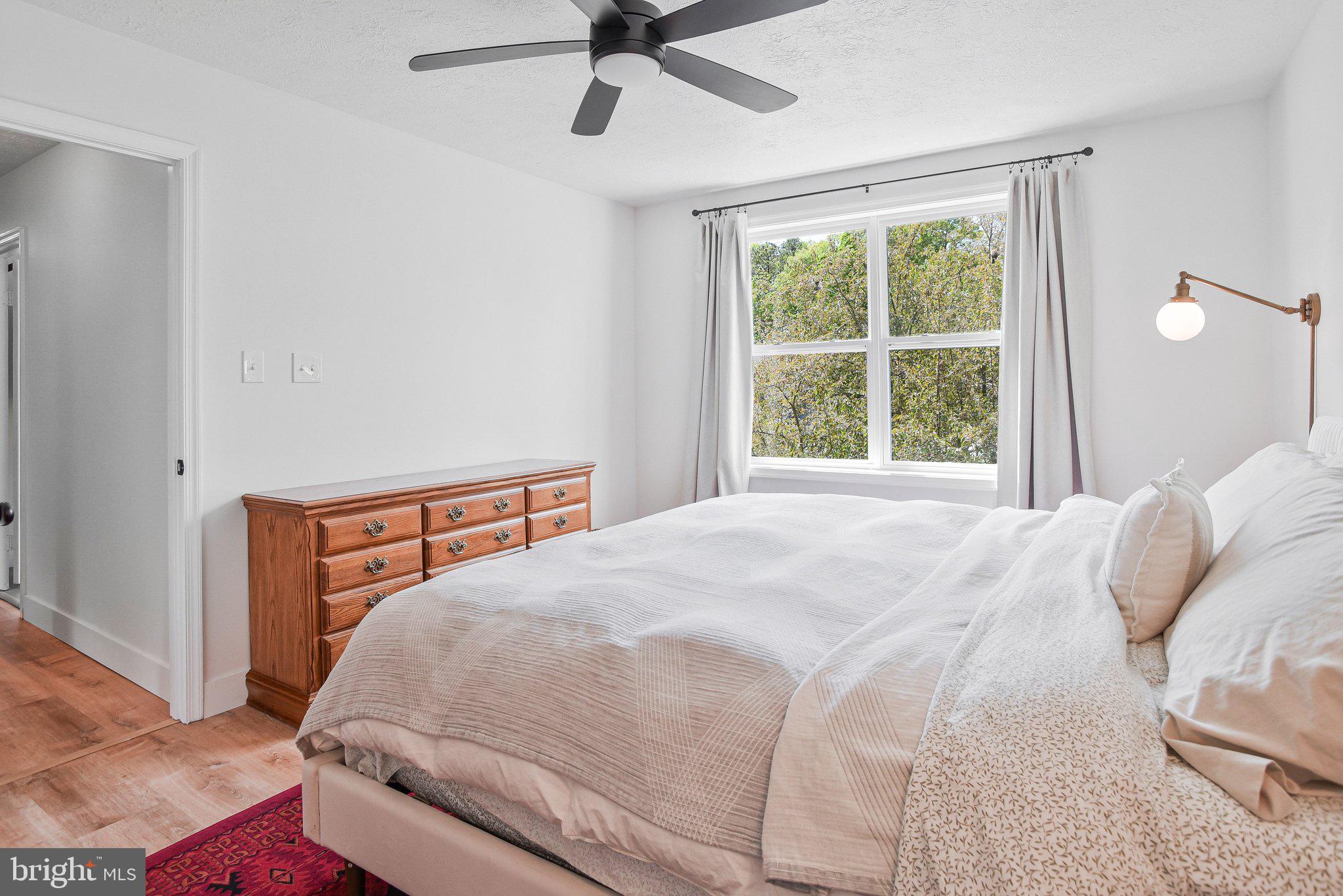 4092 BROADBILL CIRCLE