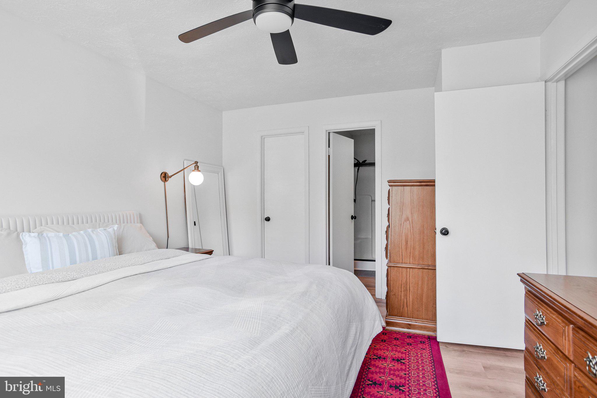 4092 BROADBILL CIRCLE