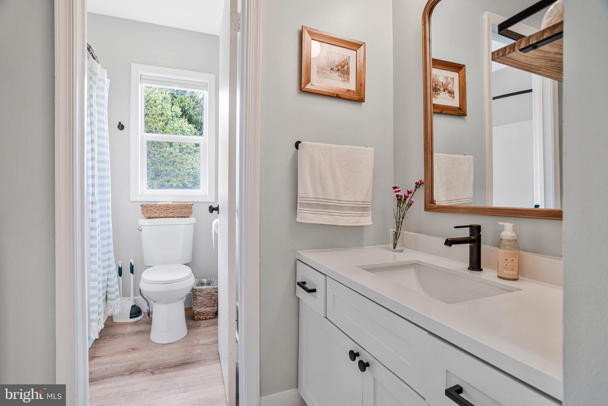 4092 BROADBILL CIRCLE