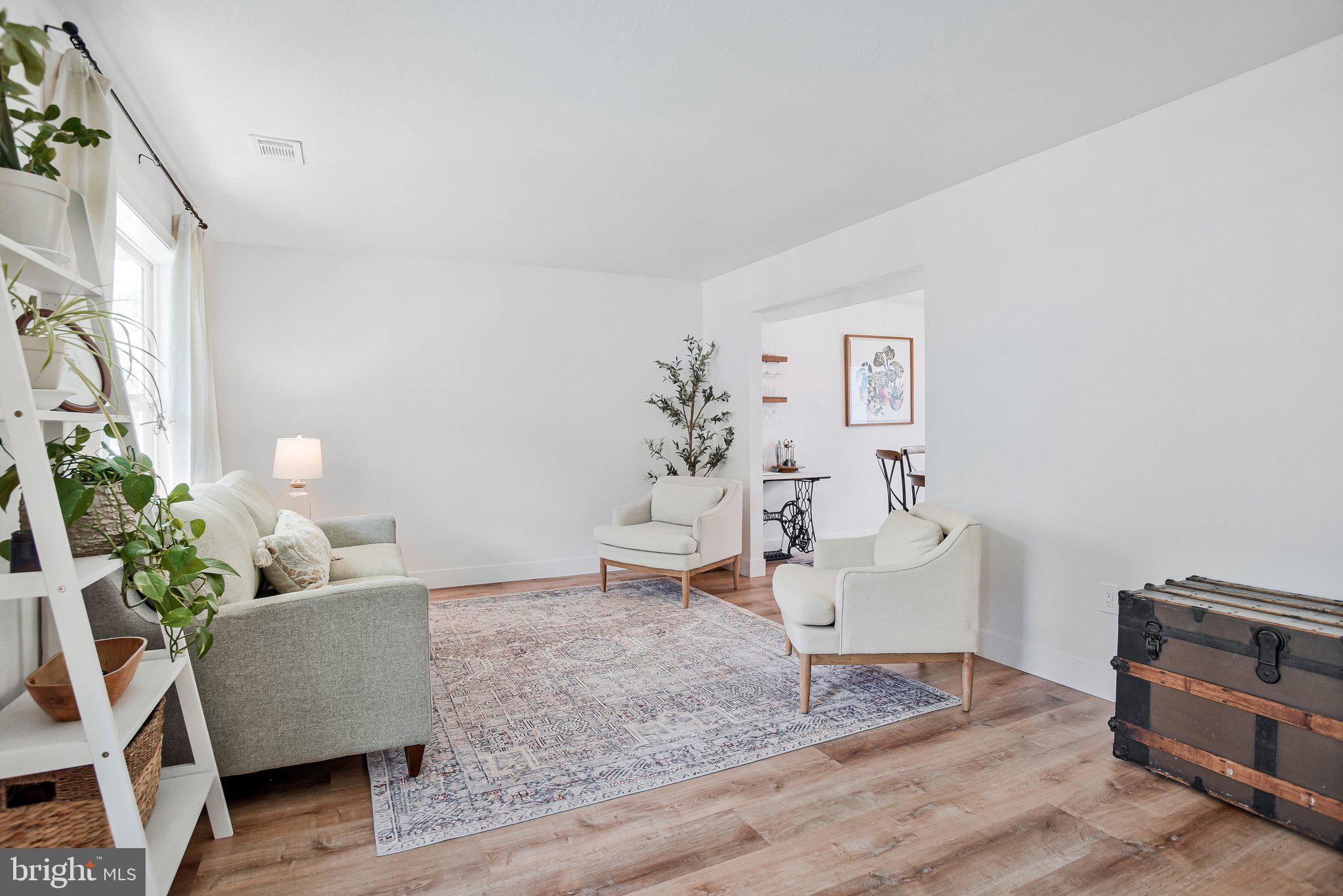 4092 BROADBILL CIRCLE