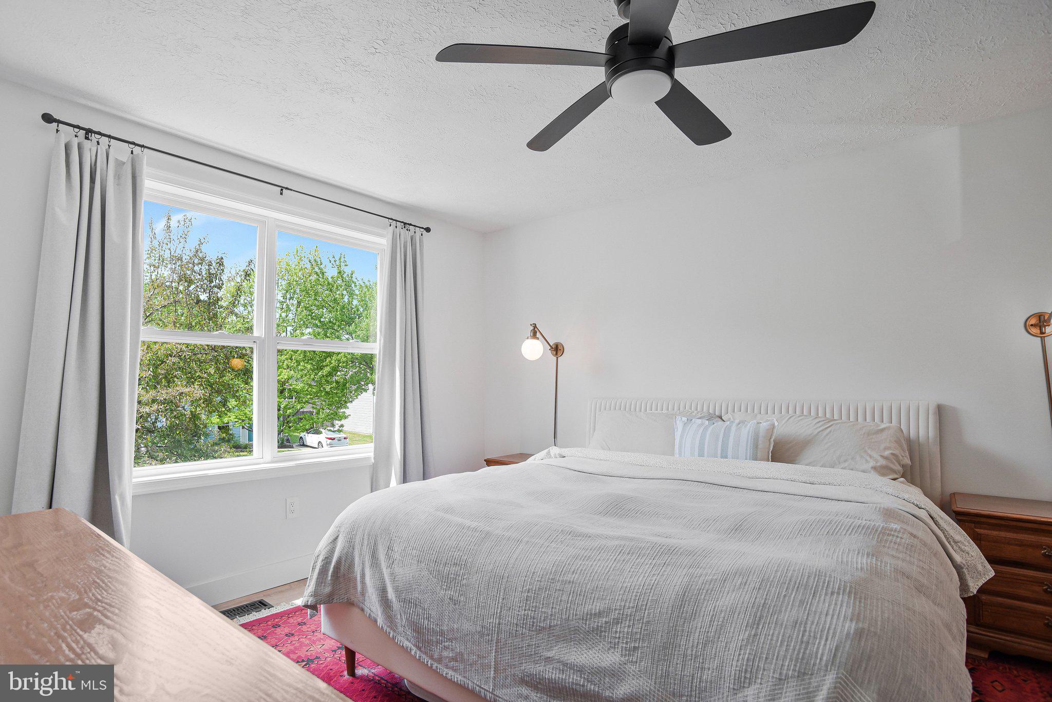 4092 BROADBILL CIRCLE