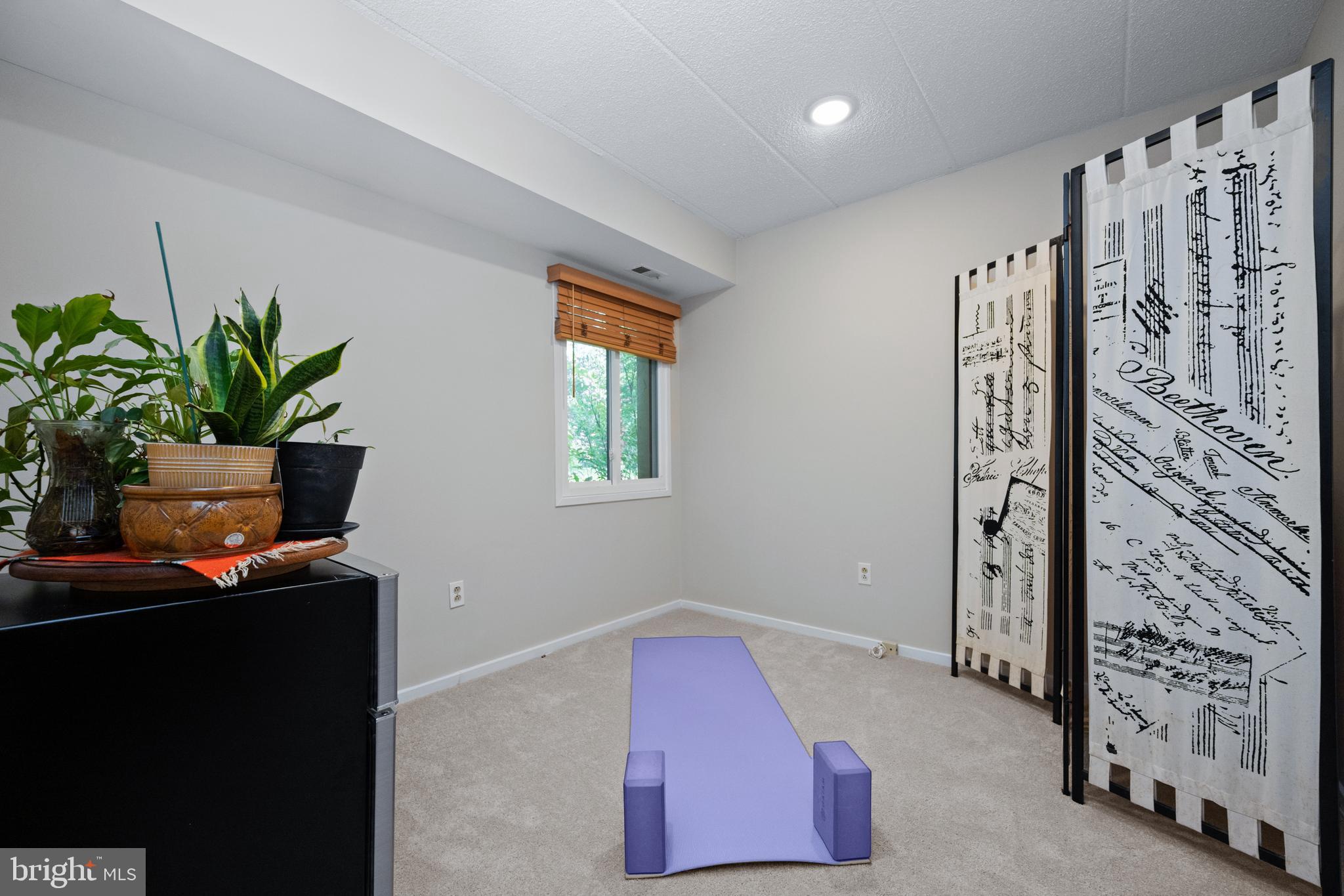 5653 Harpers Farm ROAD Unit: B