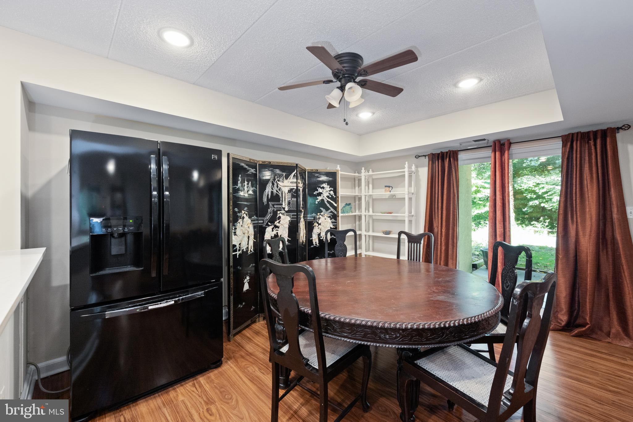 5653 Harpers Farm ROAD Unit: B