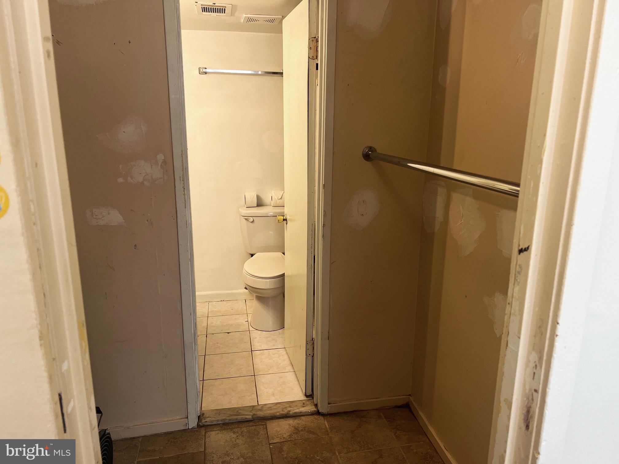 5635 Harpers Farm ROAD Unit: A