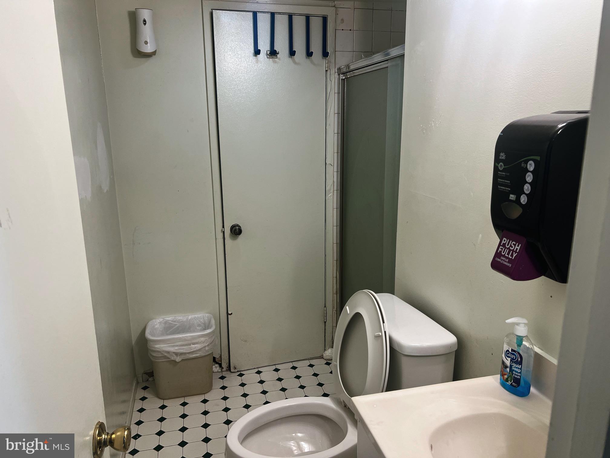 5635 Harpers Farm ROAD Unit: A