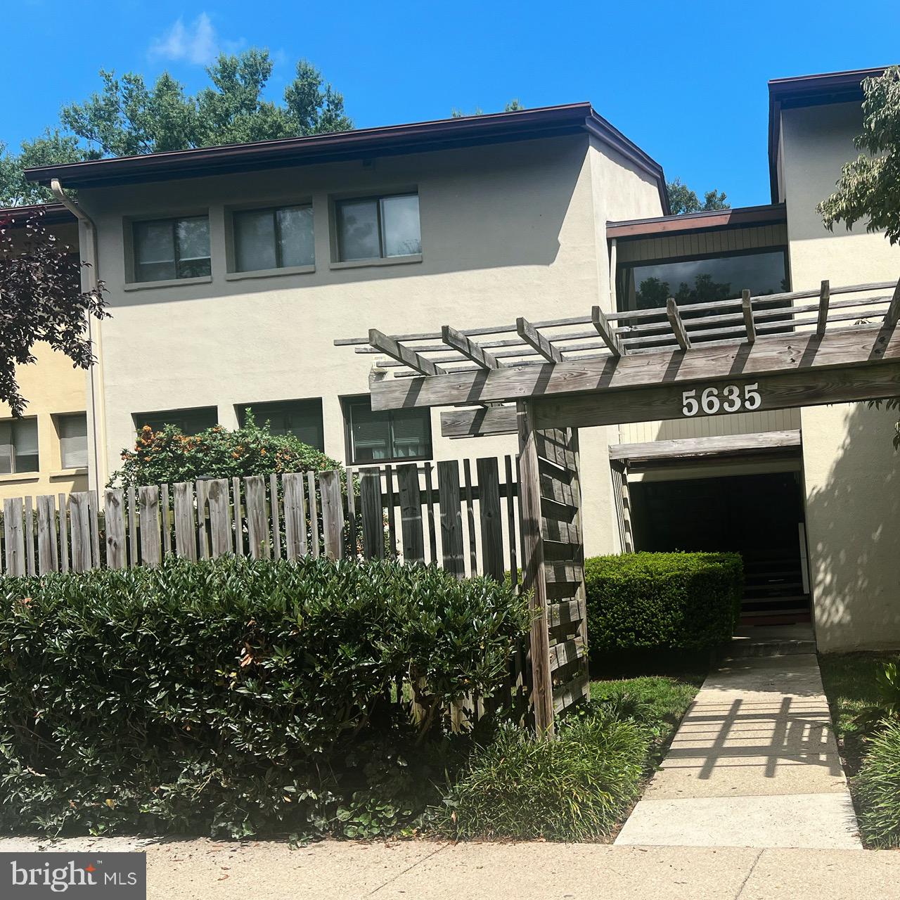 5635 Harpers Farm ROAD Unit: A