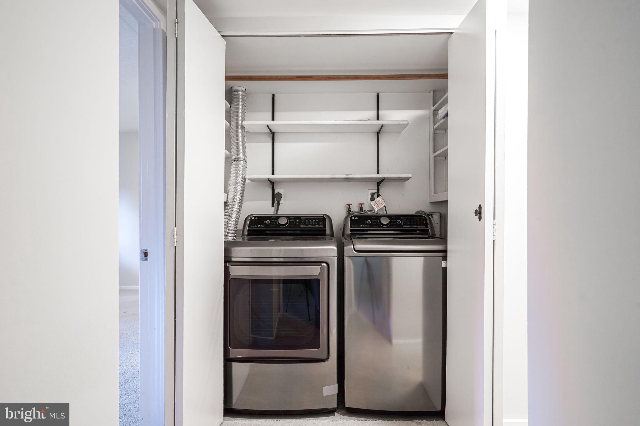 5653 Harpers Farm ROAD Unit: B