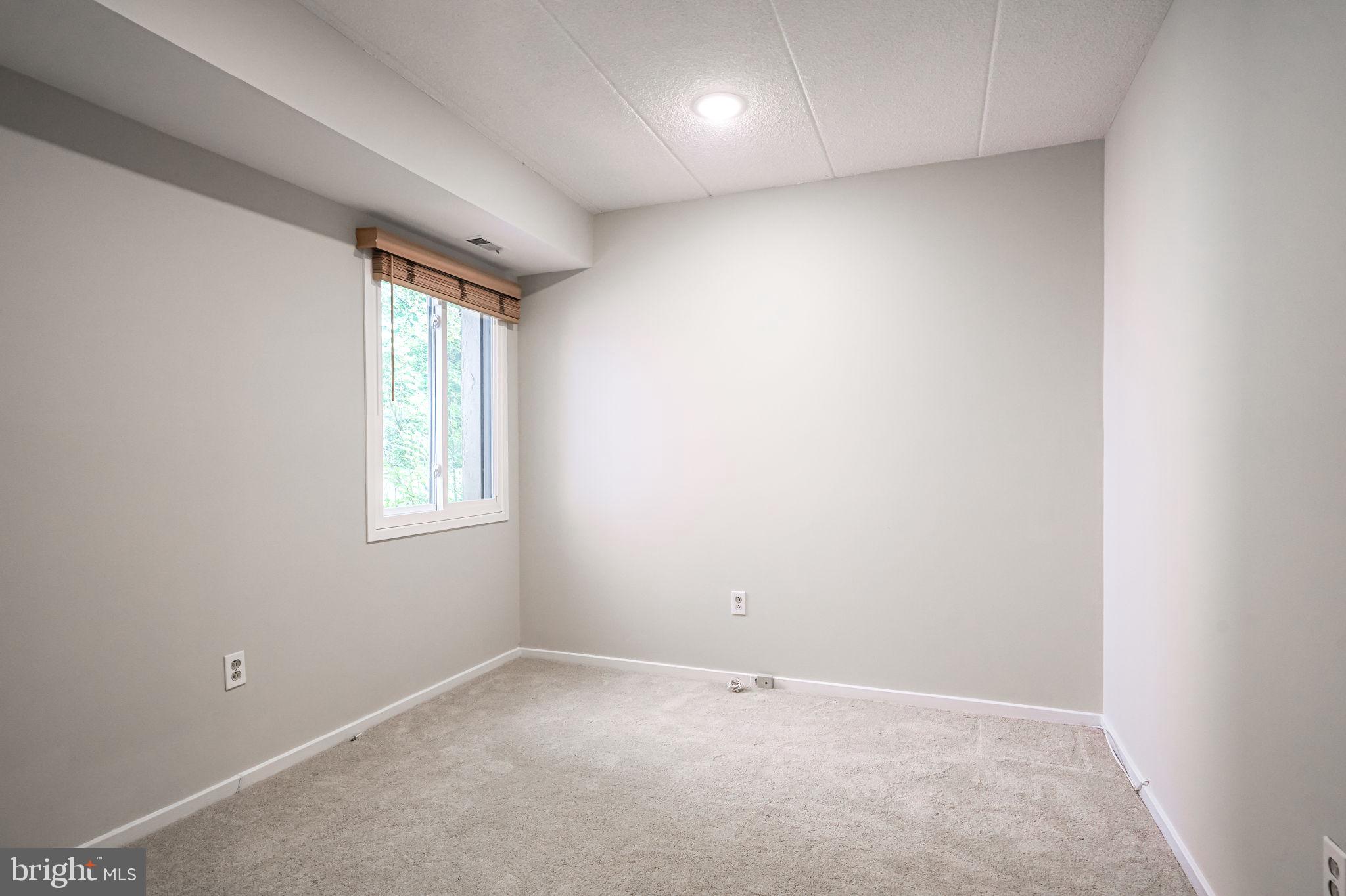 5653 Harpers Farm ROAD Unit: B