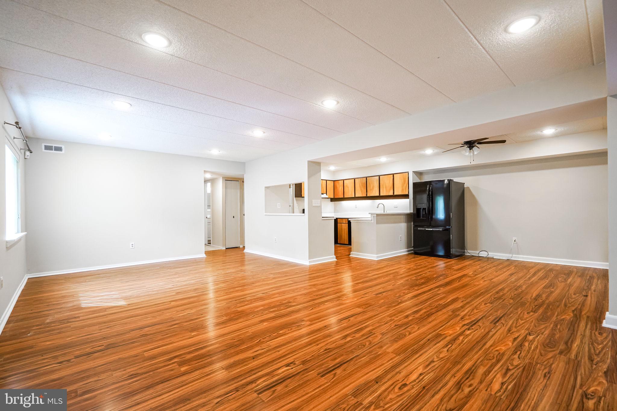 5653 Harpers Farm ROAD Unit: B