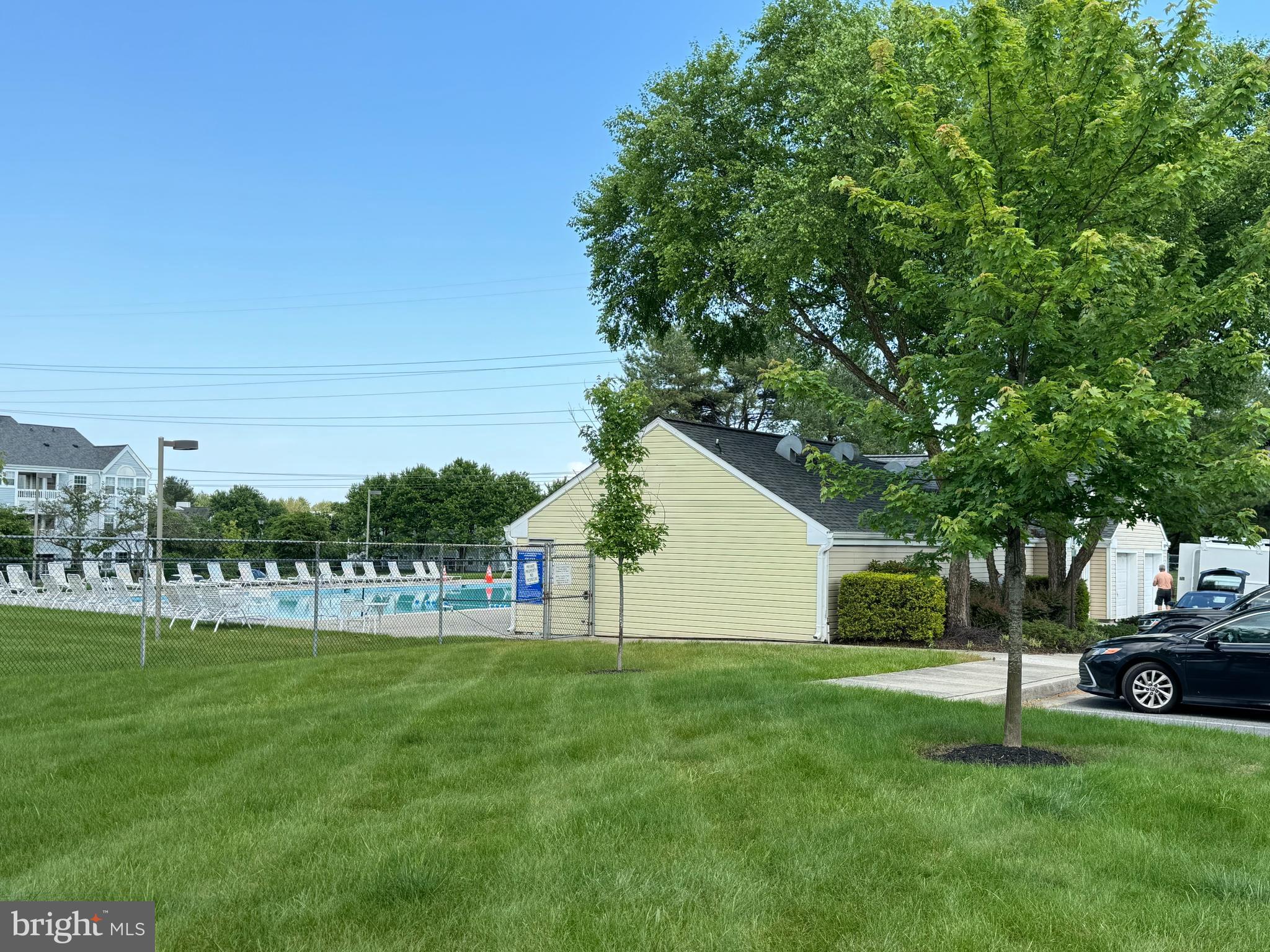 8511 Falls Run Rd #H