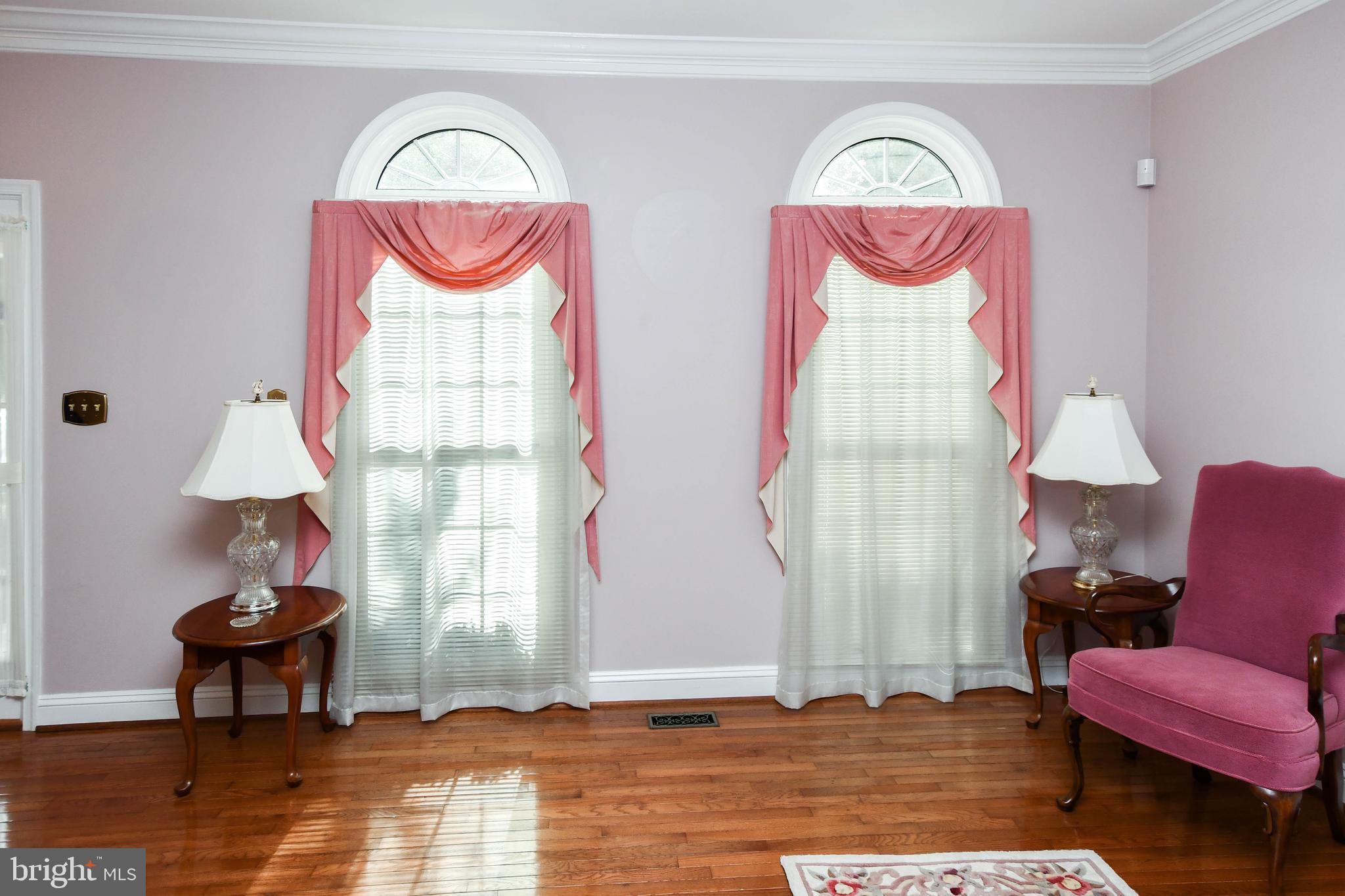 1909 Westchester DRIVE