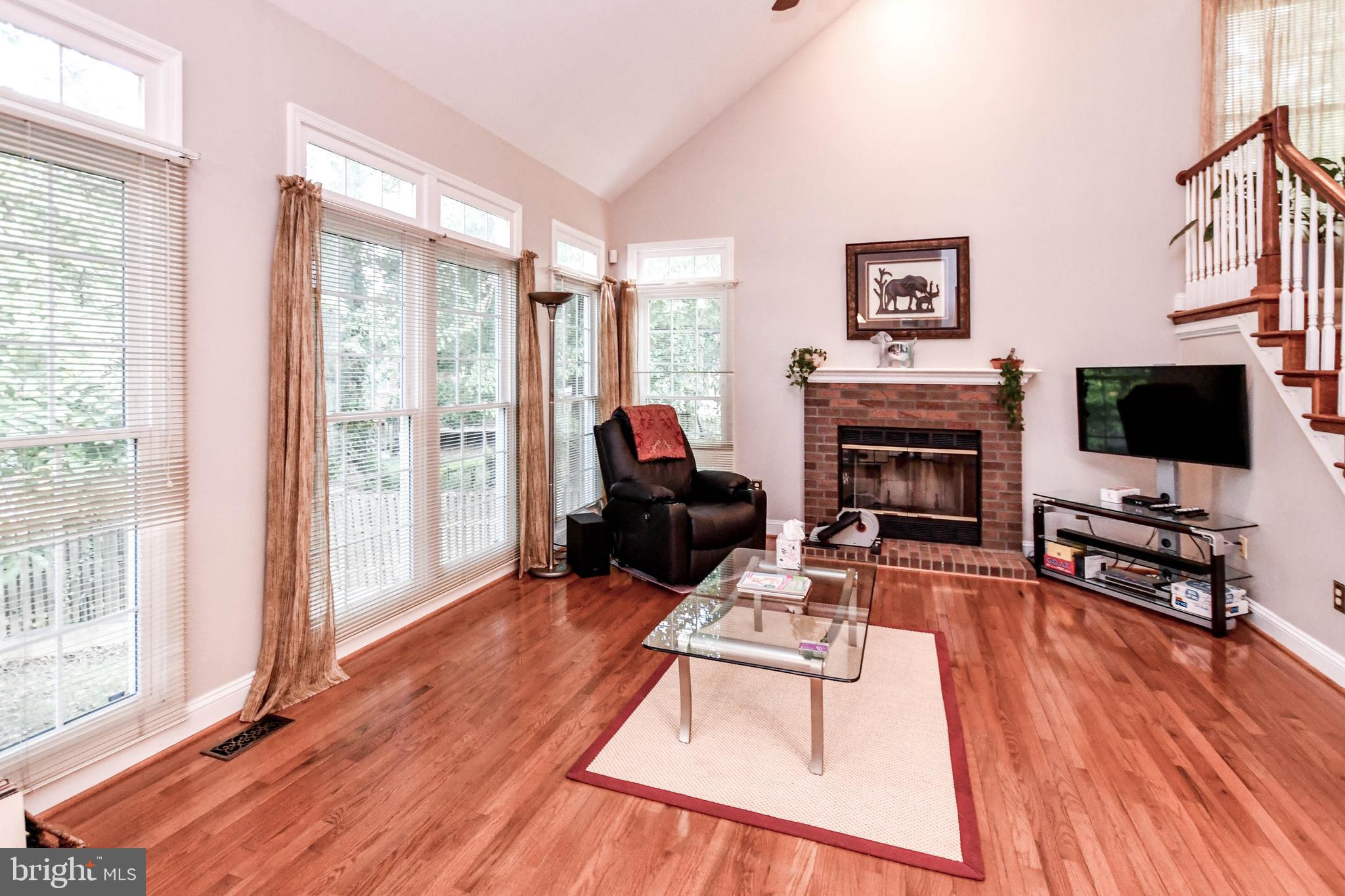 1909 Westchester DRIVE