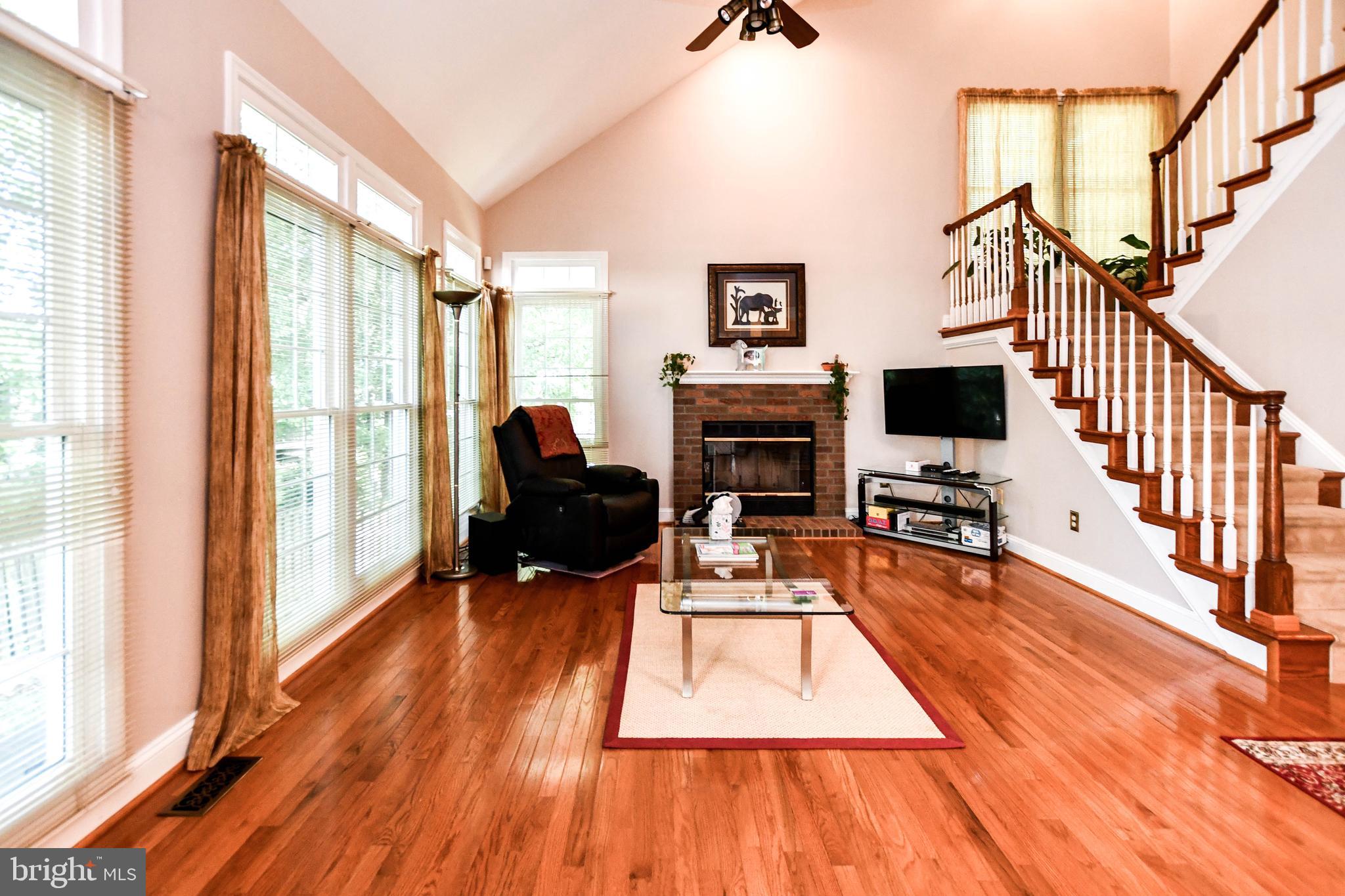 1909 Westchester DRIVE