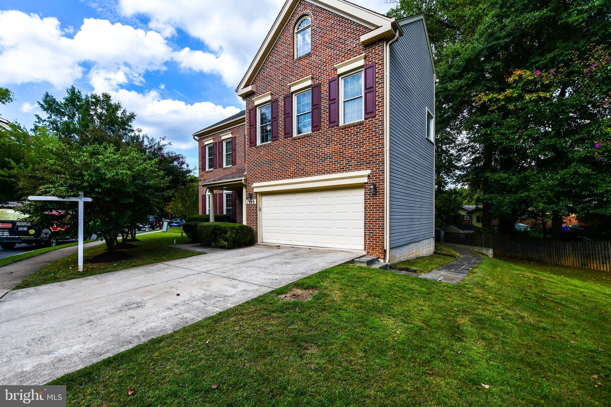 1909 Westchester DRIVE