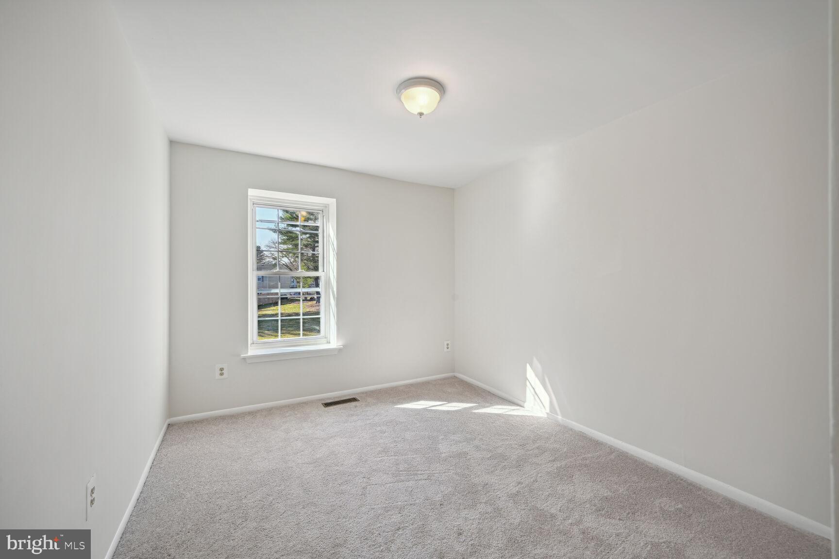 12923 Kitchen House Way