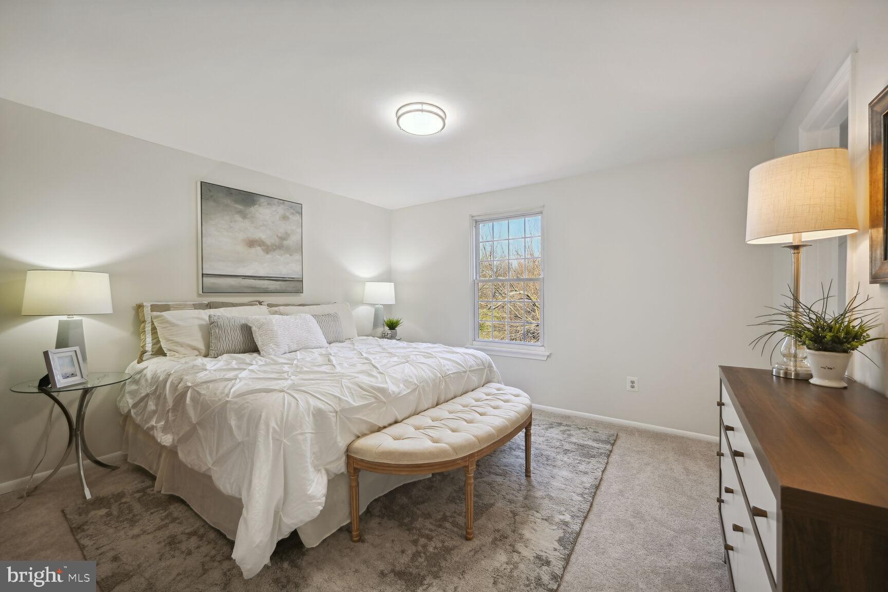 12923 Kitchen House Way