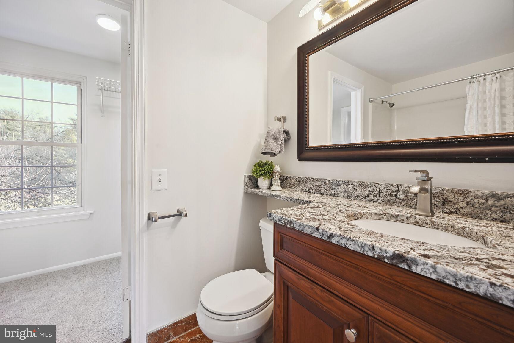 12923 Kitchen House Way