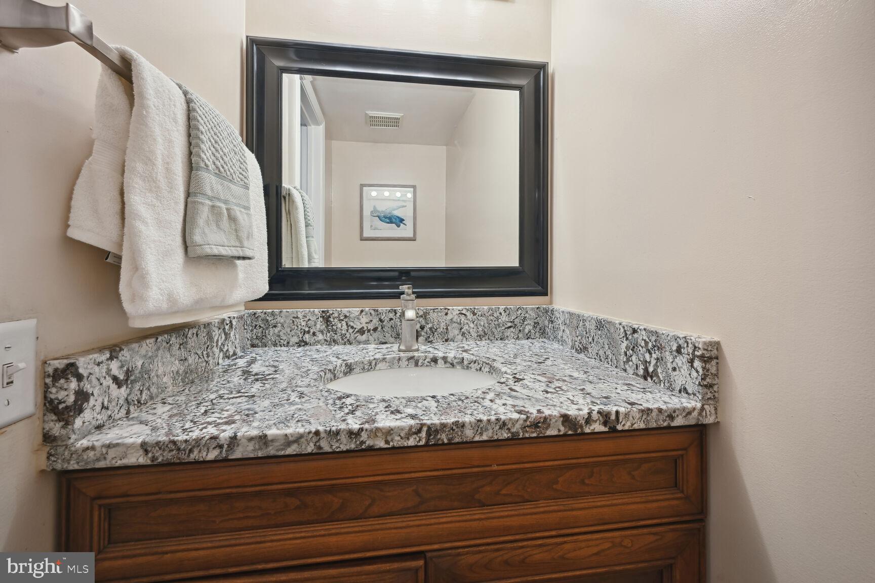 12923 Kitchen House Way