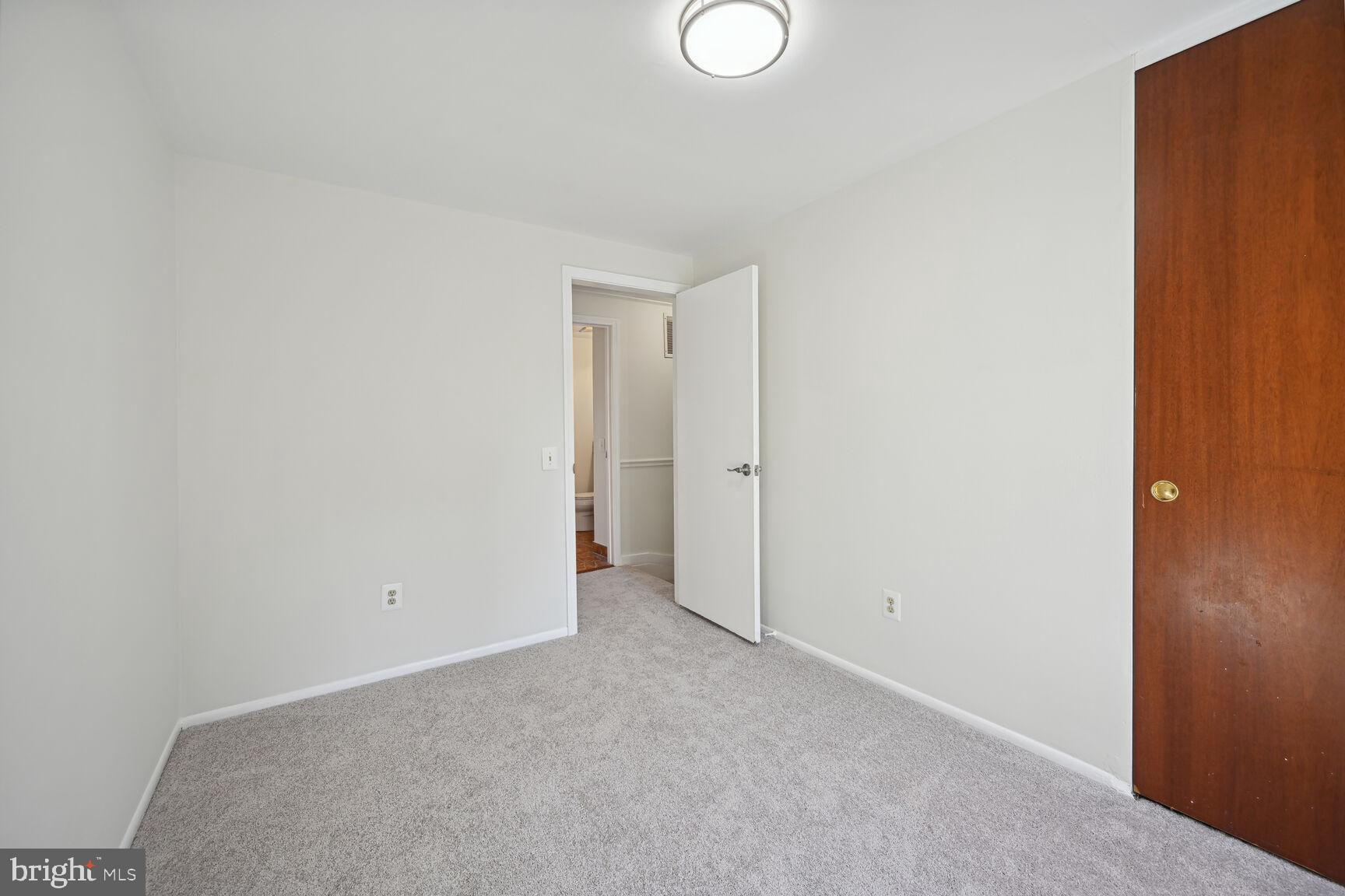 12923 Kitchen House Way