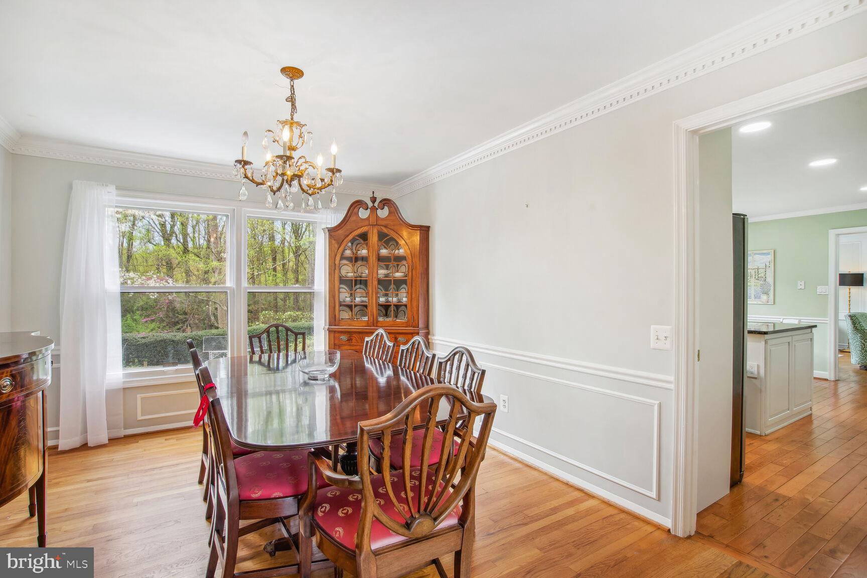8804 Fox Hills Trl