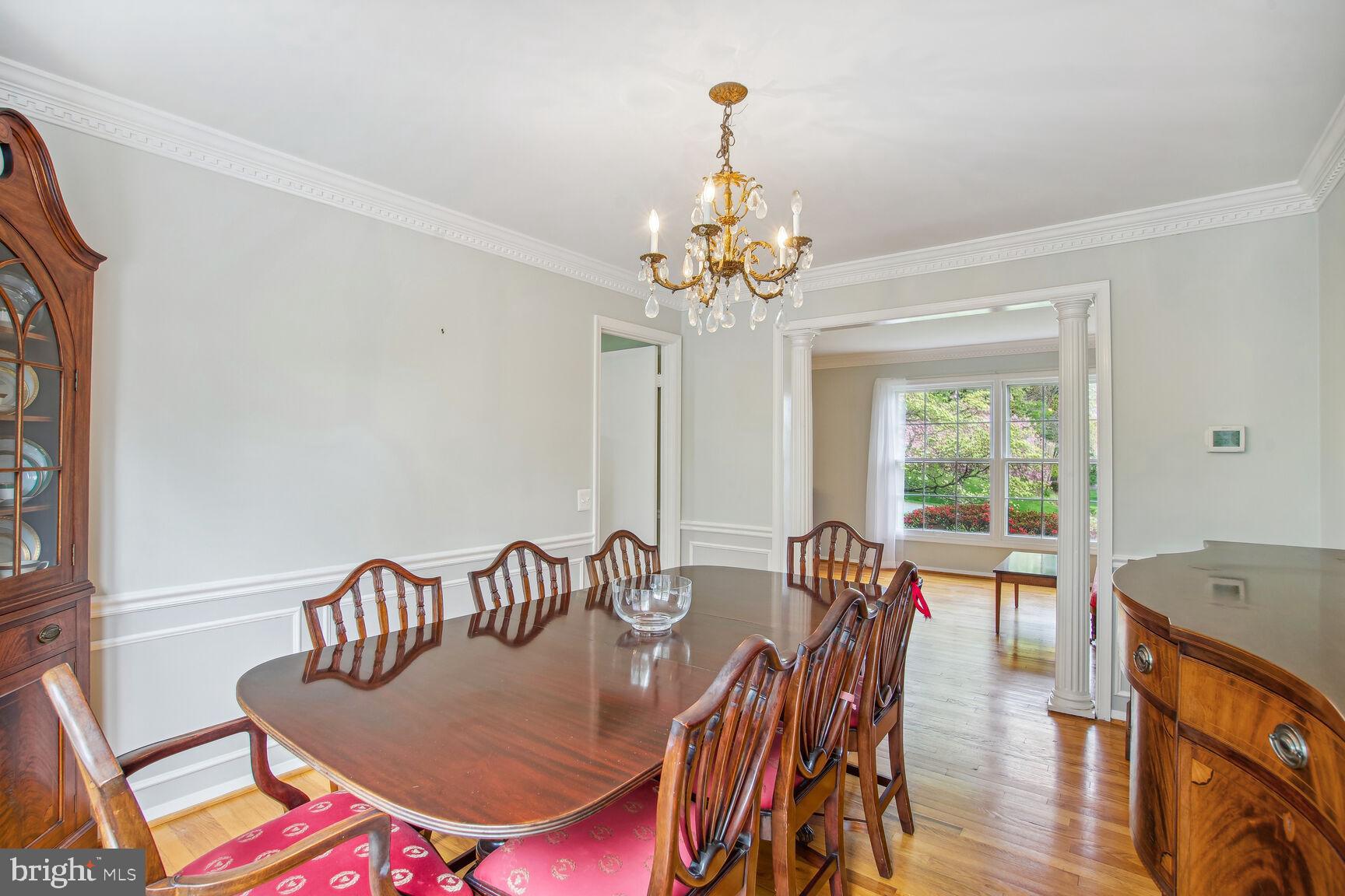 8804 Fox Hills Trl
