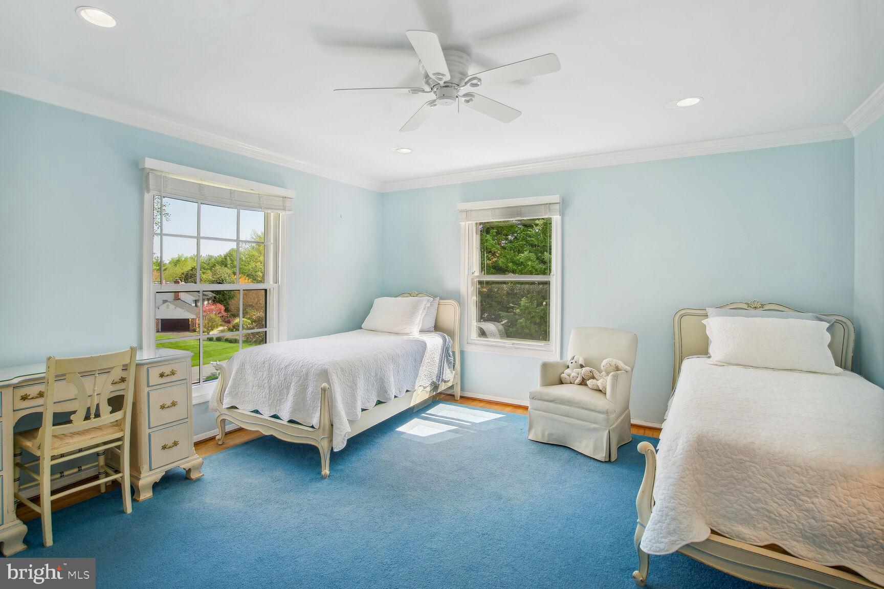 8804 Fox Hills Trl