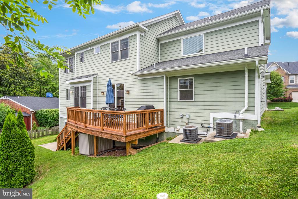 3102 Decatur Ave