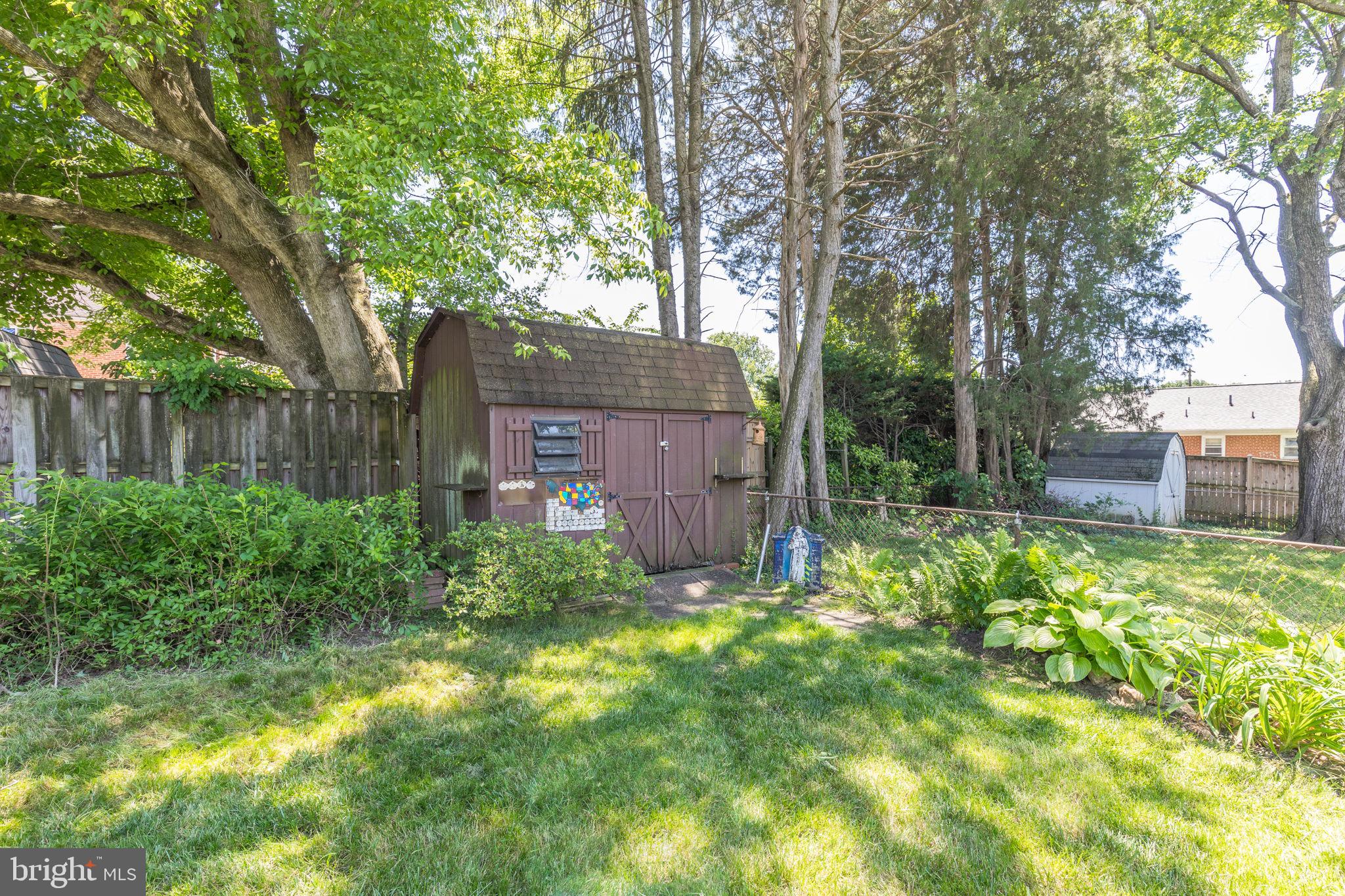 12709 Robindale Dr