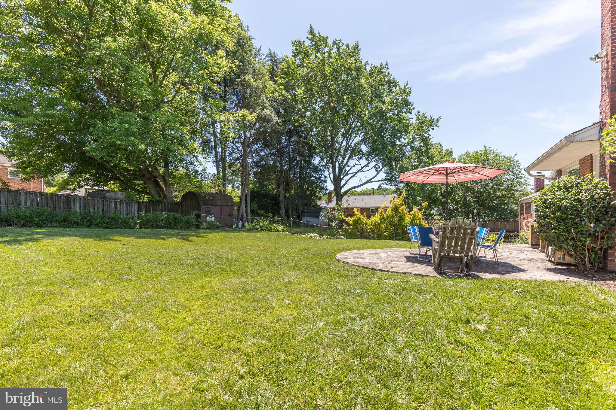 12709 Robindale Dr