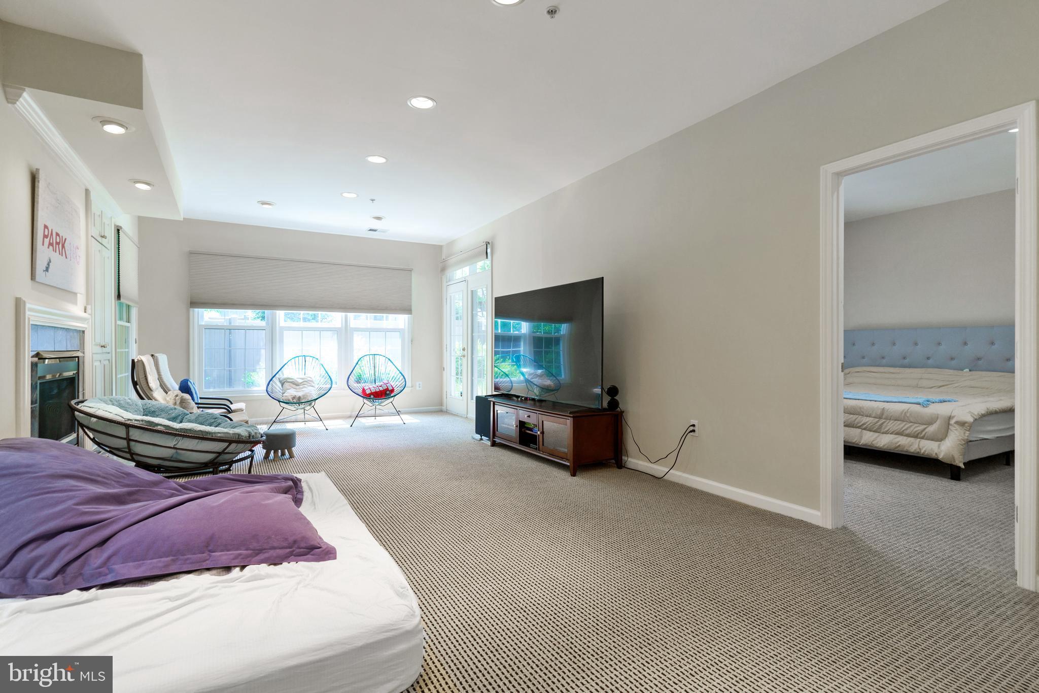 10200 ADDISON CT