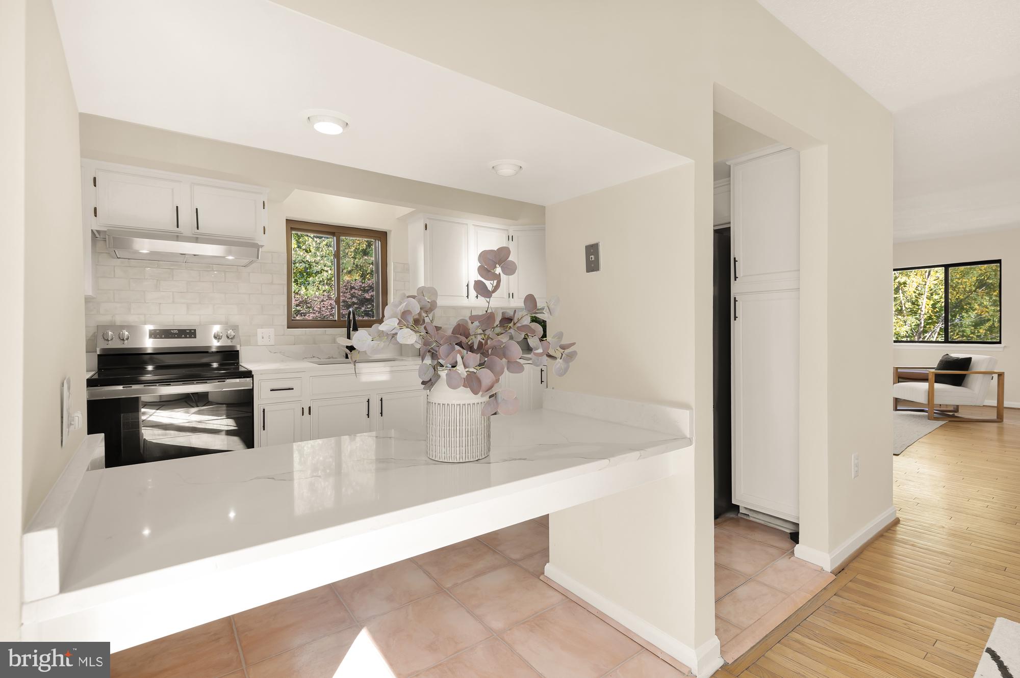 110 Ritchie Ave