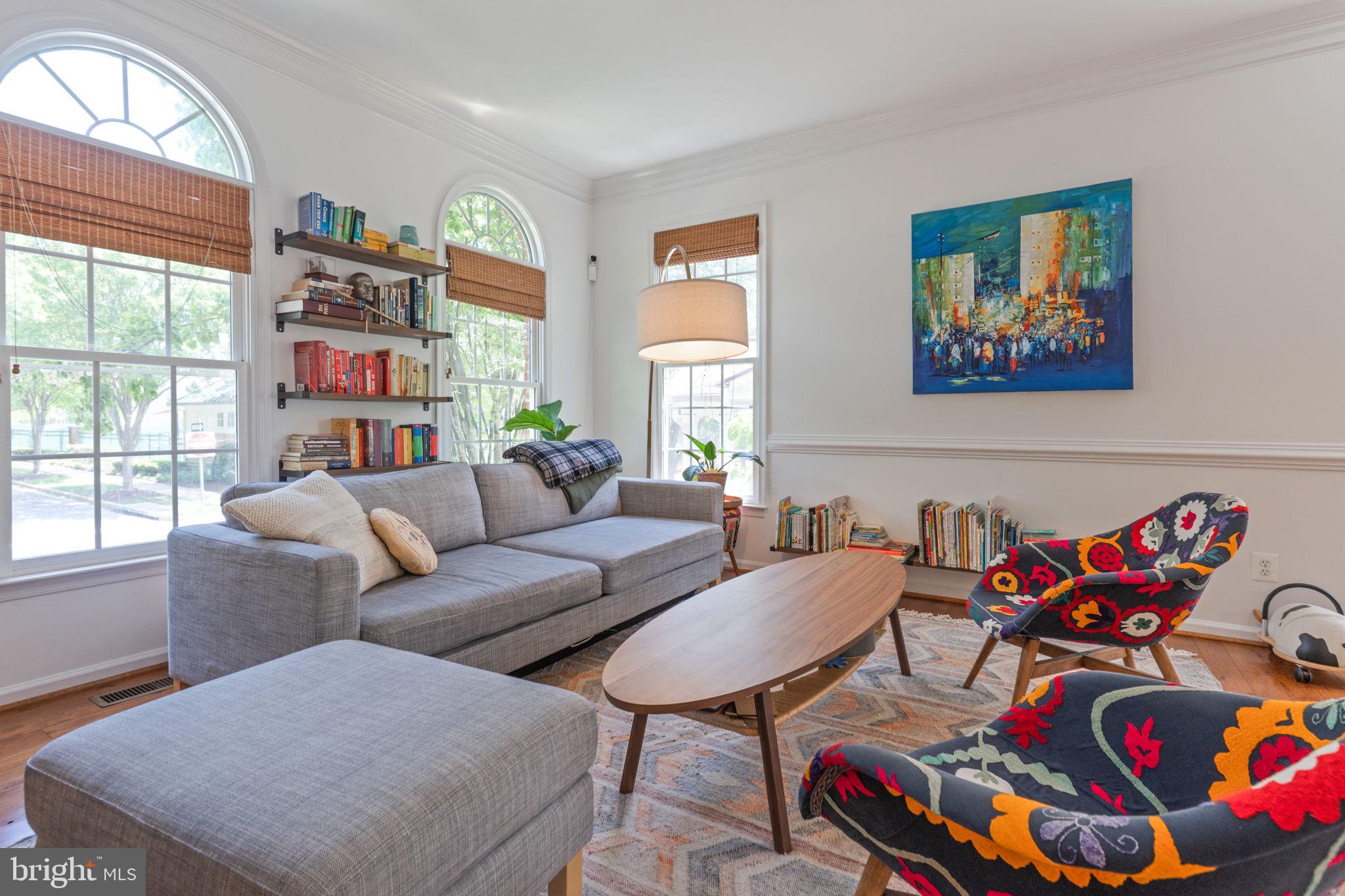 1002 RESERVE CHAMPION DR