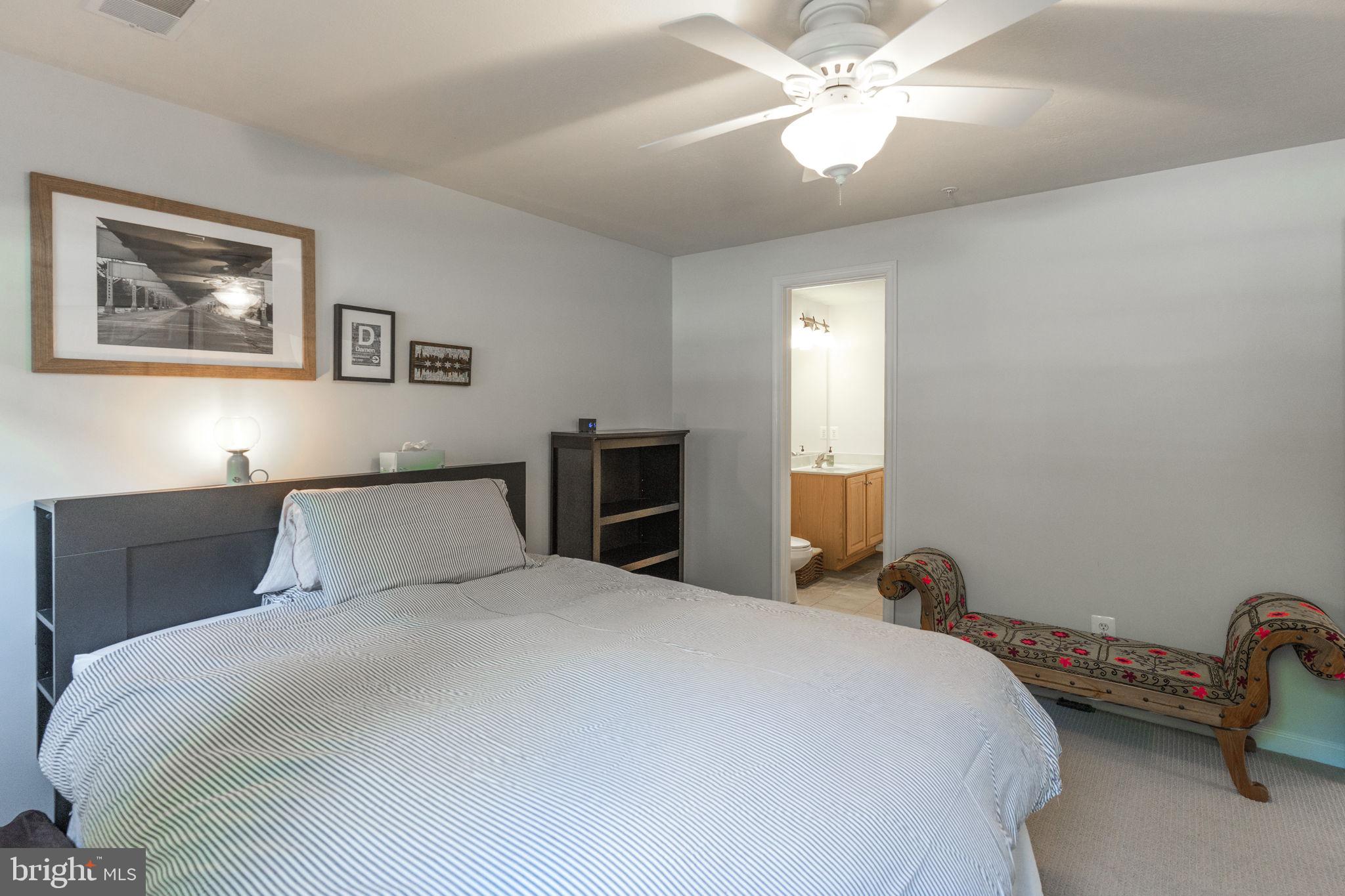 1002 RESERVE CHAMPION DR